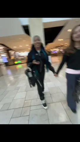 1 person away from Kim k 😊😊🤗🤗#fyp @Kim and North 