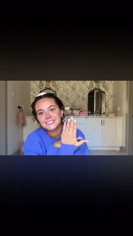 Hi everyone I’m new here to Spencer’s fan family and I’ve been a fan of her since 2020 or 2021! And I love watching her for everything her confidence to make me and every else confidence in there own body  and she is so much fun to watch she isn’t a boring person to watch and she makes fun content I hope to meet her one day!! I’m so proud of her what she has accomplished and her engagement ring is so pretty @spencer barbosa🧚🏻 #fyppppppppppppppppppppppp #tiktokplsfypthis #hittherightaudience #plshitthefyp #fyppppppppppppppppppppppp 