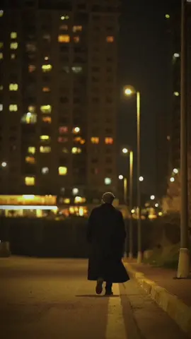 #nhìn lại ta biết khóc hay cười#