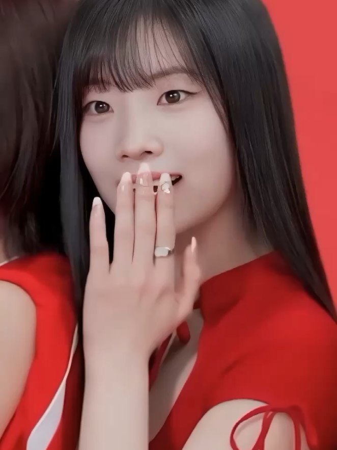 ☎️ :: além de ser nova capa, tô liberando minha fancam da dahyun vermelha de FRANJINHA 4k uh 🗿  #churrosunny #fancam  #creatorsearchinsight #contamoot #foryoupagе 