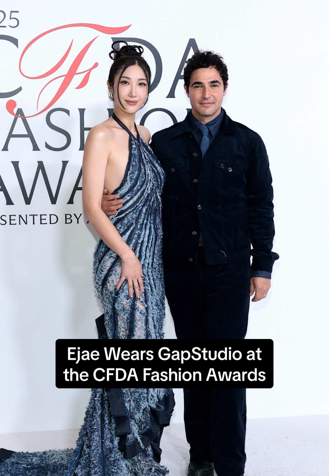 She’s so “Golden.” @ejae_k dazzles at the CFDA Fashion Awards in GapStudio by @Zac Posen. #kpopdemonhunters #ejae 