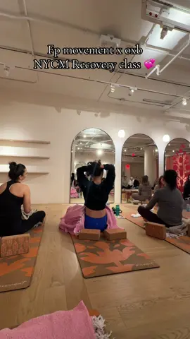 @FP Movement recovery class came with a free monogram pendant necklace from oxb! ⭐️