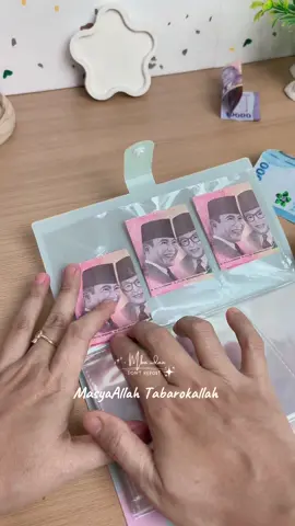Album uang, map penyimpanan uang #savingmoney #savingchallenge #mappenyimpananuang #albumcoverchallenge 