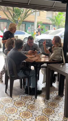 😂🤣😂🤣😂🤣🤣no me castiguen por favor 