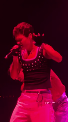 Omar Rudberg - Talk live from Paris 🤍.  #omarrudberg #zaralarsson #midnightsun #midnightsuntour #concert @OMAR 