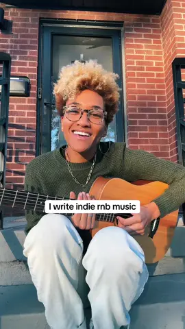 ‘things take time’ is out now <3 #oliviadean #tracychapman #wlw🌈 #newmusicalert #indieartists 