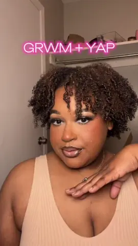 makeup & yap ✨ @Fenty Beauty  • grip trip mattifying & blur primer @Natasha Denona  • hy-glam foundation | nr13 @Lancôme  • concealer | 460 & 410 @Sephora Collection  • concealer  • microsmooth powder  @Laura Mercier  • ultra blur pressed powder @L’Oréal Paris  • infallible setting powder| light pink @Beauty Creations Cosmetics  • pressed powder | pink about it   @DanessaMyricksBeauty  • yummy skin liquid blurring balm  mattifying setting spray    #vyvanse #yapsession #blackgirlmakeup #makeupforblackwomen #adhdinblackwomen 