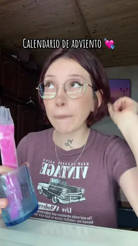 Déjenme un comentario si les gustan los videos así 💘 #fyp #parati #calendariodeadviento #maquillaje #makeup  