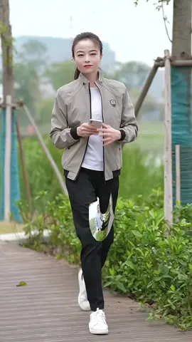 Áo Khoác Nam Cao Cấp 2 lớp #aokhoac #aokhoacgio #aokhoacnam #thoitrangnam #xuhuong 