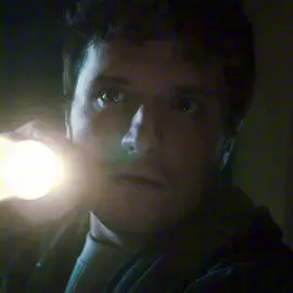 Um guys.. is this Freddy Fazbear ? 🤨☝️ | ~ I can’t wait to see Mike use Freddy’s mask in the FNAF 2 Movie !! 😭🔥 | #mikeschmidtedit #fnafmovieedit #mikeschmidt #freddyfazbear #joshhutchersonedit @JoshHutcherson 