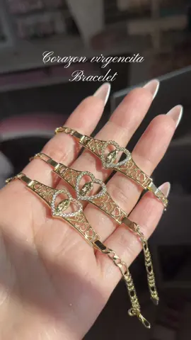 Perfect as a gift 💝 #bracelet #rosary #gold #esclava #virgendeguadalupe 