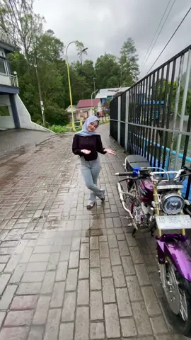 Asik @𝑴𝒂𝒔_𝑵𝒂𝒔𝒊𝒓 🤙🏻🫰🏻