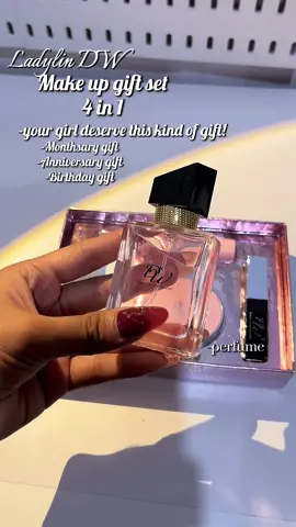 Ladylin DW 4in1 Pink sweet make up gift box luxury 💕🥹❤️ perfect sa jowaaaaaa! #giftbox #makeupgifts #luxurygifts #giftforwomen #fypviralシ 