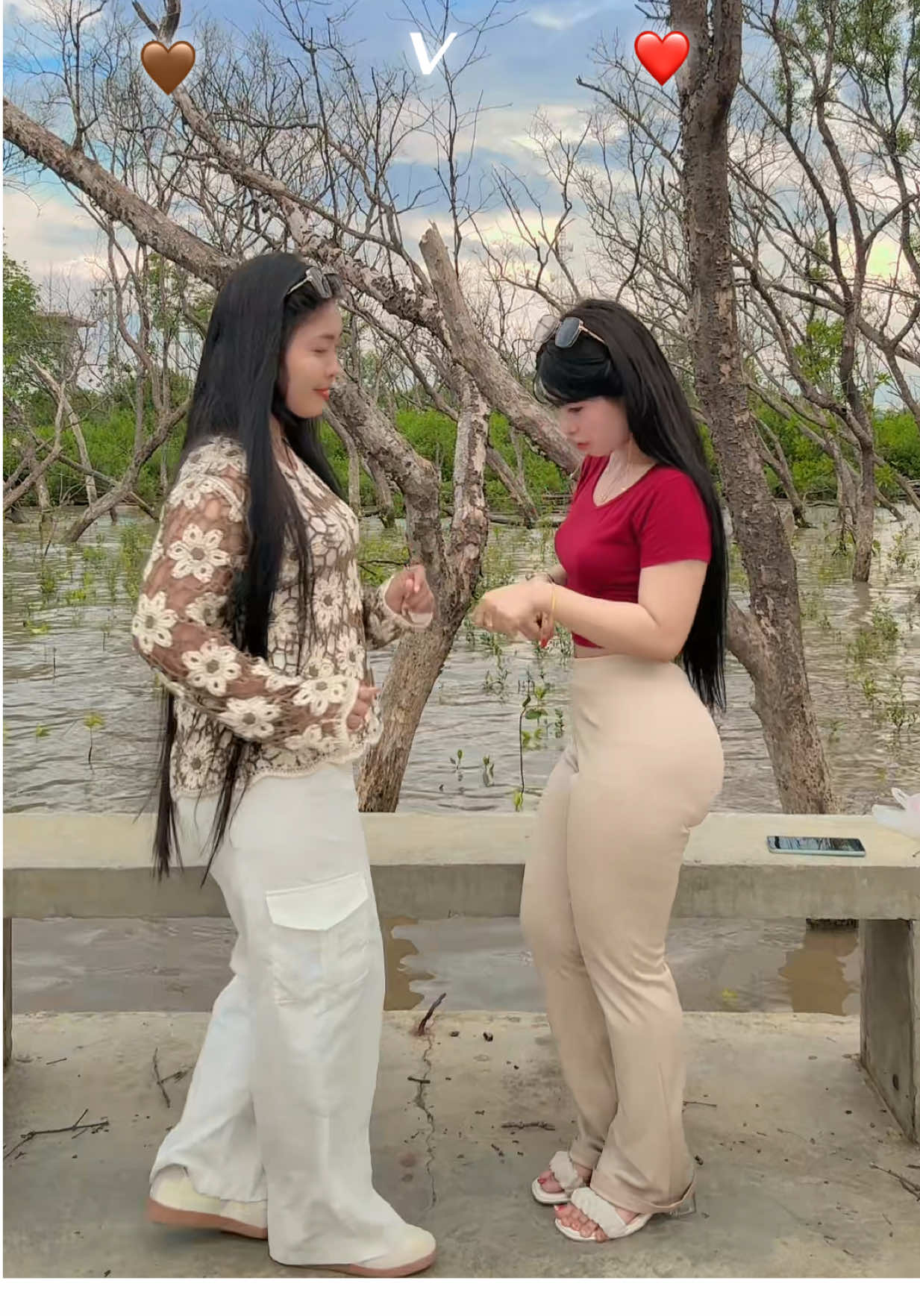 ငှက်ပင်လယ်🐦‍⬛🕊️@Win Sandar #ချစ်စရာကောင်းတာတစ်ခုပြမယ်🥺🎀 #tiktokmyanmar #tutorial #foryou #ဆယ်လီမှအသဲပေးတာလား😔😑 