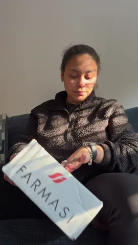 💕 ¡Abriendo una cajita llena de belleza! 💄✨ No puedo esperar para probar todo 😍 #BeautyTok #MakeupLover #chicasconestilo 