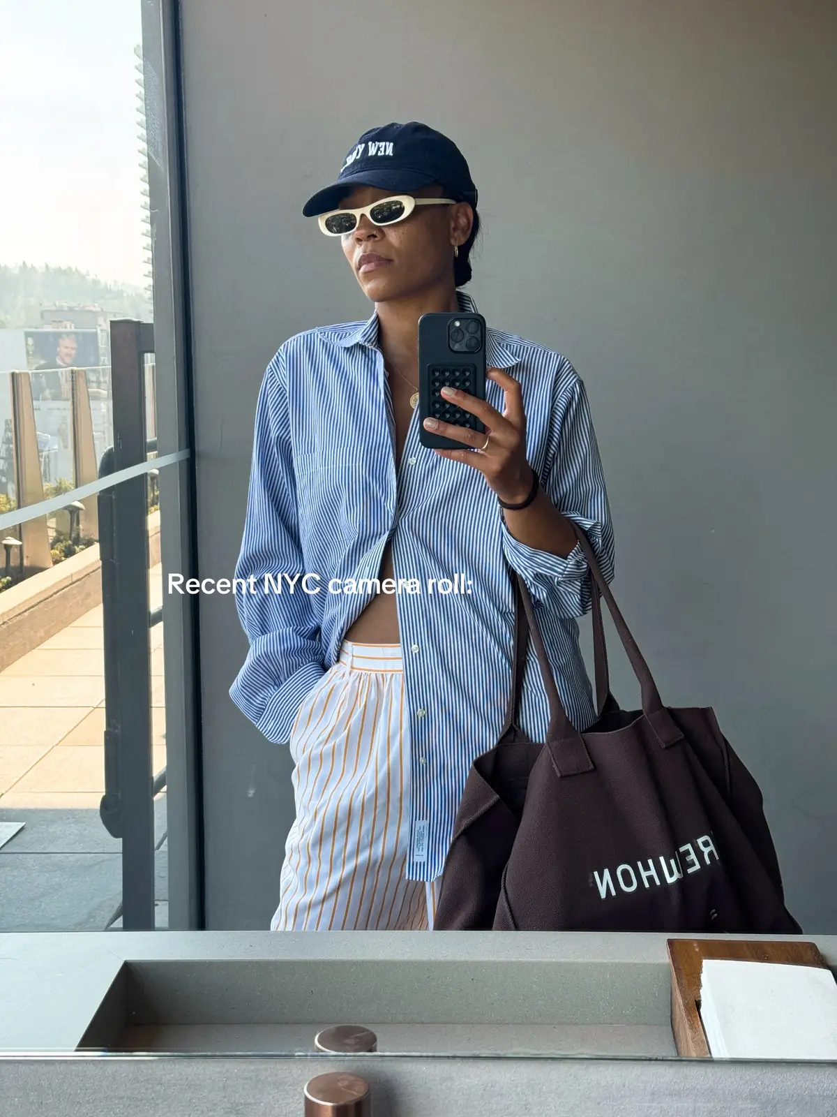 Another NYC trip in the books — coffee-fueled mornings, golden-hour walks, and way too many outfit changes 😌 Something about this city always inspires my creativity again. My style, my energy, my confidence… Until next time, NYC 💛