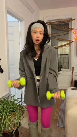 😛😛 #wlw #halloweencostume #80s 