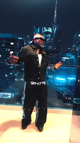 “HOLY WATER”  SABALI OUT NOW!! 💙💙