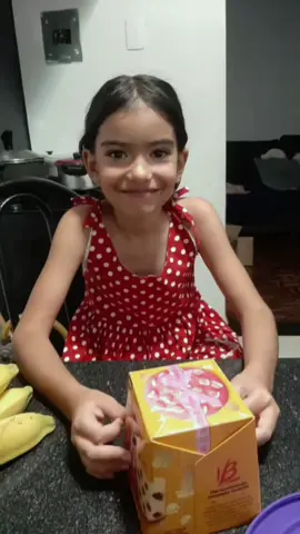 Chototone de fini beijos  😋💋🧁 . . . #panetone #bauducco #viral #kids #kitchen 