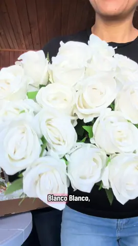 Rosas artificiales en color blanco para bodas, o cualquier evento la calidad, bastante buena #artificialroses #weddingroses #weddingplanning #tiktokshopblackfriday #TikTokShopCreatorPicks 