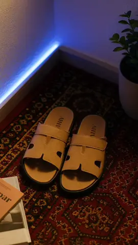 “Gue nemu sandal paling chill buat harian — empuk, ringan, tapi tetap keren 🔥” #sandalwanita #sandalempuk #foryoupage #masukberandafyp 