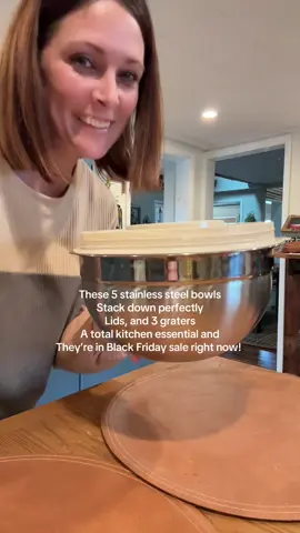 If your kitchen cabinets are chaos this is your sign to upgrade. #kitchenmusthave #holidaybaking #blackfridayfinds #tiktokshopcybermonday 