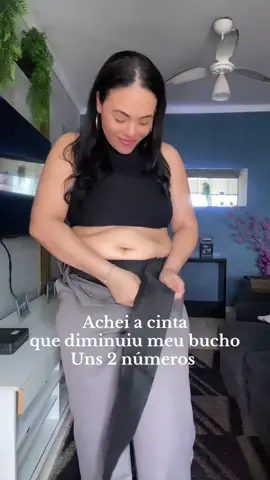 Cinta modeladora, afina a cintura e ainda corrige a postura 😍 diminuiu  meu bucho em dois números 😂  #tiktokshopblackfriday #tiktokshopblackfridaybr #cintamodeladora #afinacintura #diminuirbarriga 