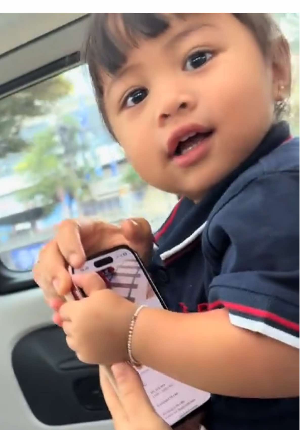 Ajja & Lily otw ke sekolah📚✏️✂️🏫 #lily #princesslily #ranaima #raffinagita1717 #rayyanza 