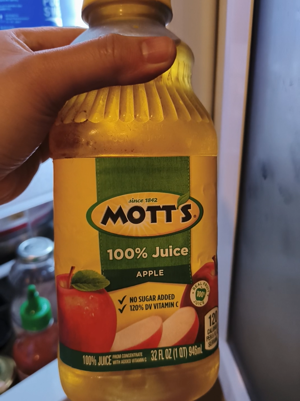 Sip, refresh, repeat! Mott’s 100% Apple Juice is your new go-to for that natural vitamin C kick 💥 Grab it now at half price! 🛒 Don’t miss out!!!!!!! #Juice #healthydrinks  #MottsJuice #AppleJuiceLover #VitaminCBoost 