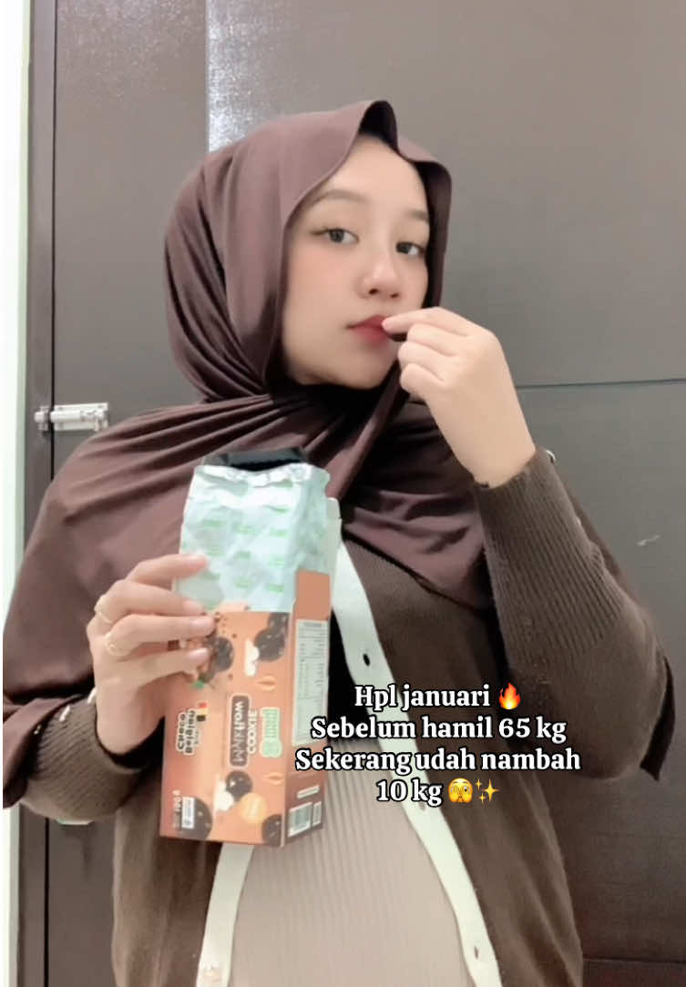 Gapapa mama kelihatan gendut nak yg penting adek sehat sehat ya 🫶🏻 #masyaallahtabarakkallah #hpljanuari #tm3 #bumilsehat #fyp 