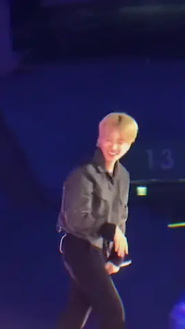 Emang faktanya kalo jimin udah kena air peletnya tembus negara🥰  #JIMIN #지민 #BTS 