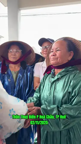 Tâm sự cùng bà con vùng lũ ở Huế. #Lulut #lulutmientrung #gianganam #luluthue 