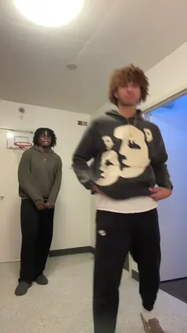 🕺🏽🕺🏽| #fypシ゚ #xyzcba #trending #goviral #foryoupage @ajjjj419 