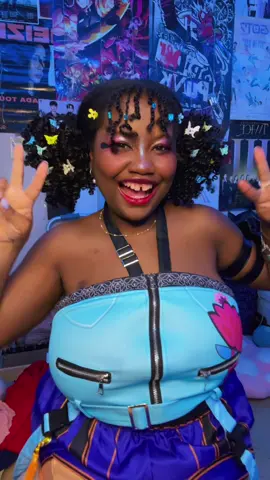 I miss when this song was trending omg #kpopdemonhunters #kpopdemonhunterszoey #zoeycosplay #kdh #blackcosplayer 