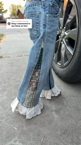 Replying to @joniq18 the cutest thrift flip jeans there ever !!!! 🥹👖♻️✨ #thriftflip #thriftflipclothes #thriftflips #thriftflipjeans #upcycling 