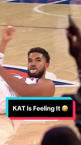 AT THE BUZZER… IT’S GOOD 🚨⏰ #NBA #basketball #KAT #KarlAnthonyTown #Knicks 