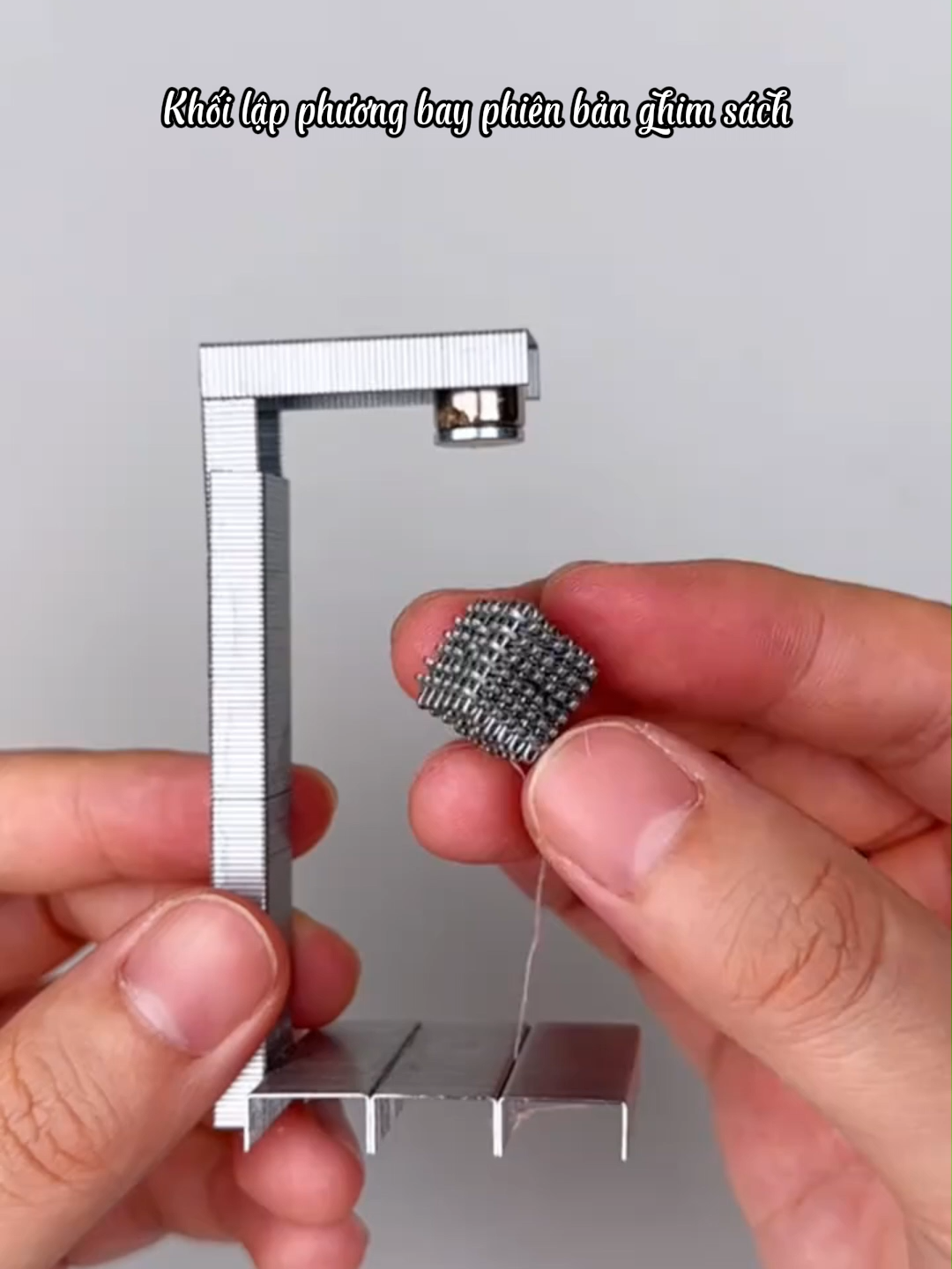 Khối lập phương bay phiên bản ghim sách, có bạn nào muốn xem hướng dẫn không? #diy #decor
