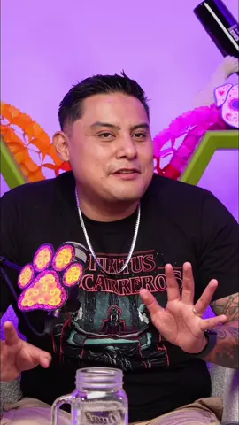 Mi primera vez 🤭 #podcast #comedia #MisTraumasMisChistes #DiaDeMuertos 