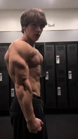 #gymmotivation #fyp #bodybuilding #Fitness #gym 