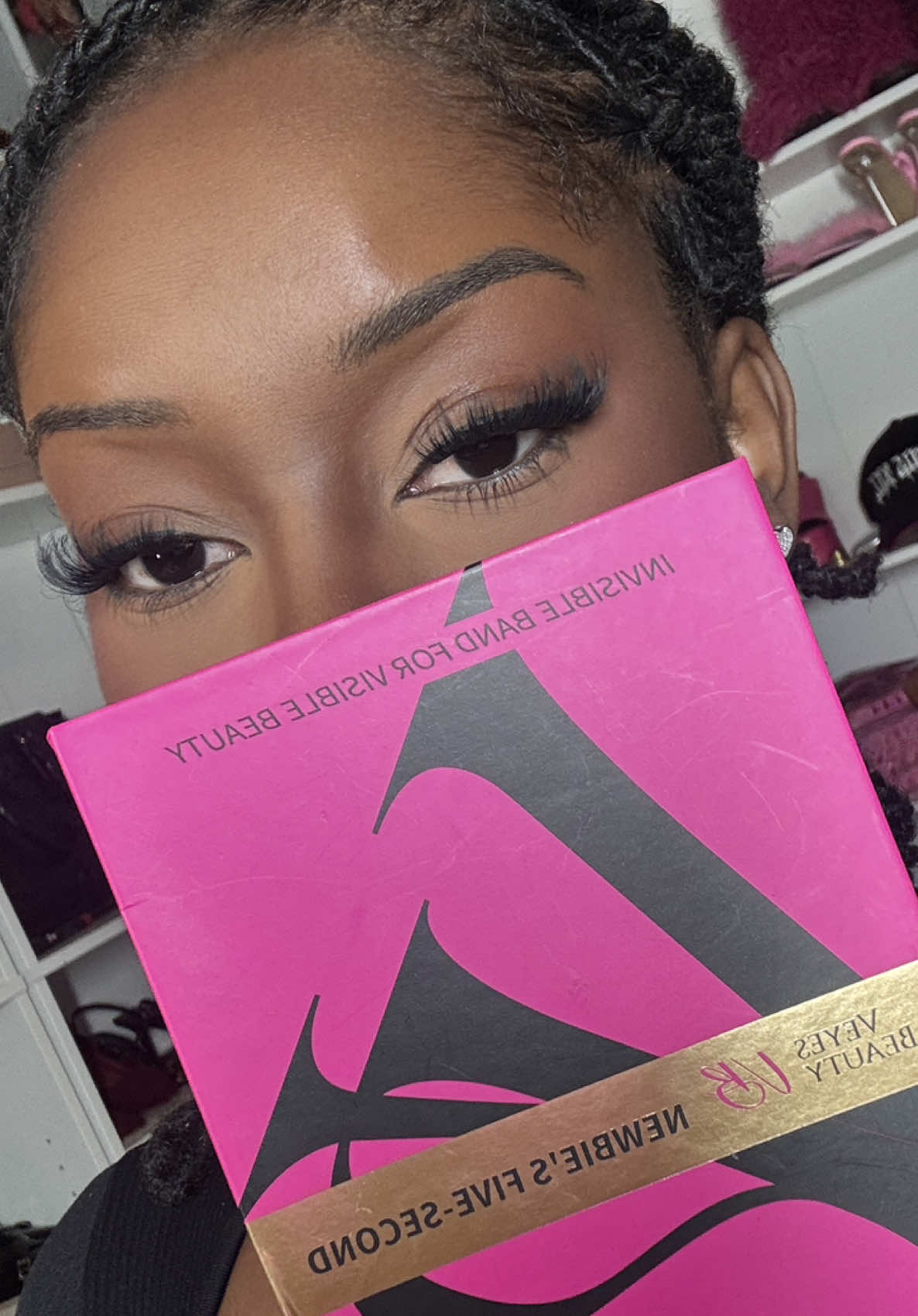 They still have the VB XTREME & they’re the same! So full and fluffy. | Veyes beauty cluster lashes #ashleythemogul #veyesbeauty #clusterlashes #diyclusters 