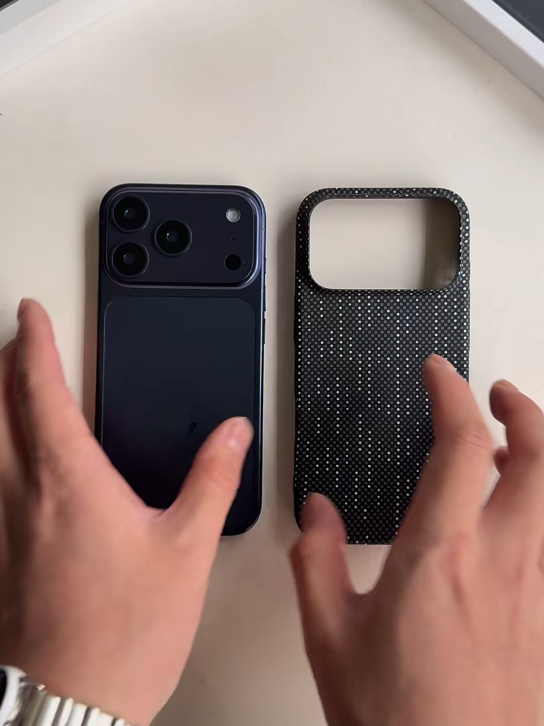 Ốp lưng iphone cacbon  #oplungiphone #opdienthoai #opdienthoaiiphone