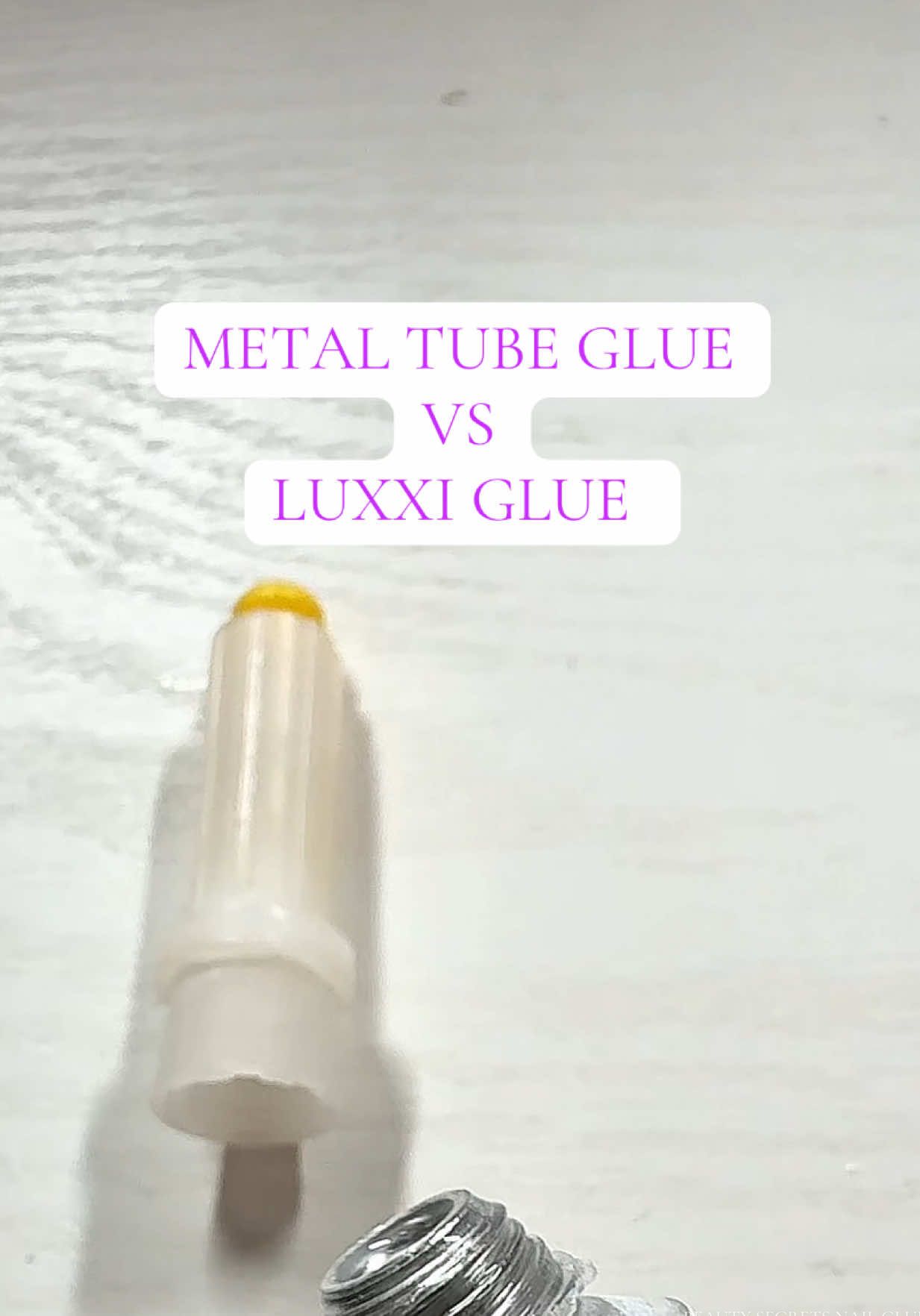 brush on for faster dry time & long wear 💅🏻 #strongestnailglue #luxxiglue #brushonglue 