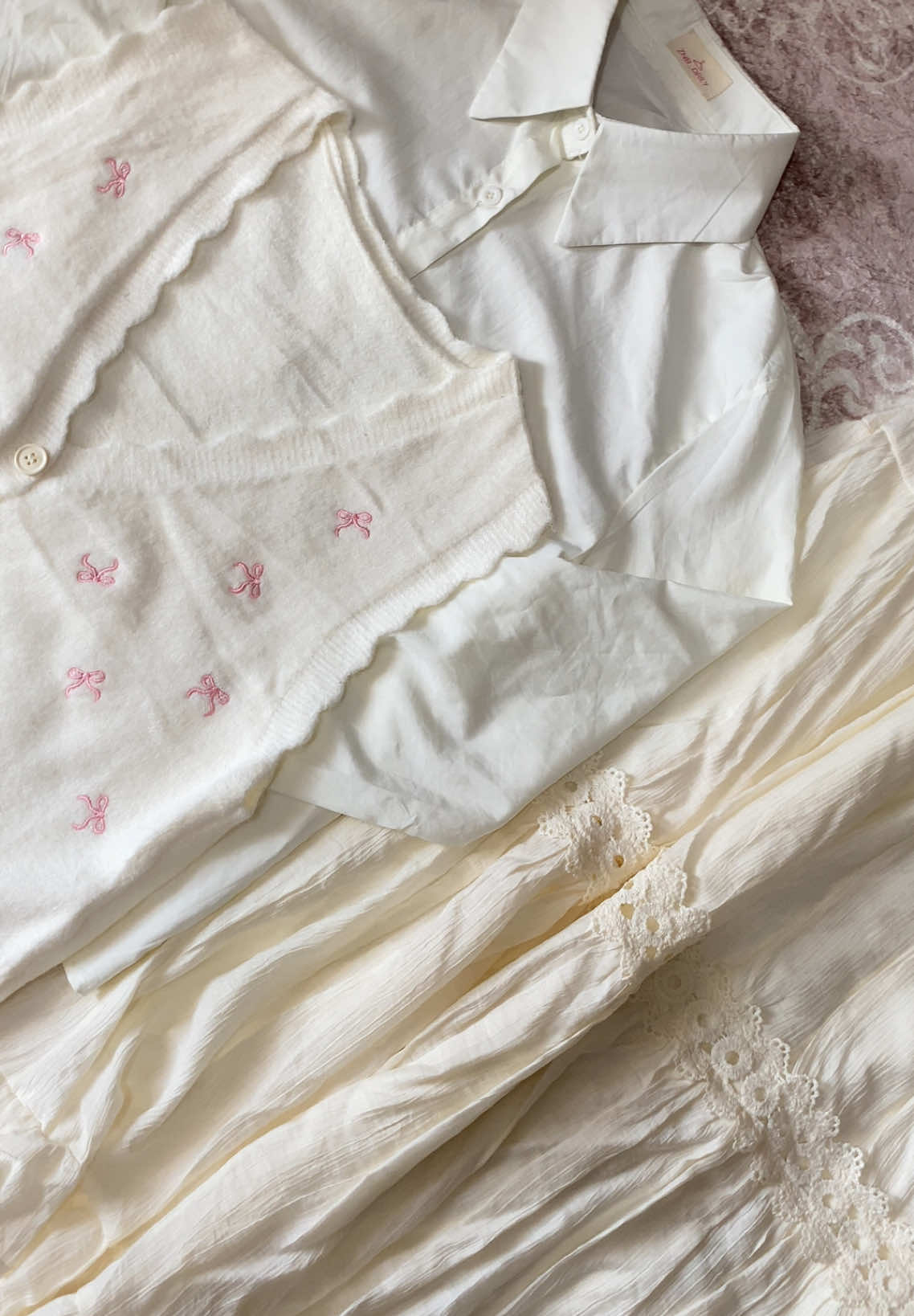 #outfitkekinian #outfit #koreanstyle #fypシ゚ #koreanlook 