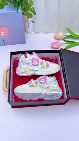Giày Thể Thao Kuromi, Cho Bé Gái có đèn. #giaythethao #giaybegai #giayphatsang #lonashop #kuromi 