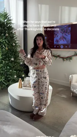 Thanks for the suggestion tho🫶🏼 #christmas #relatable #funny #decorating #christmasdecor 