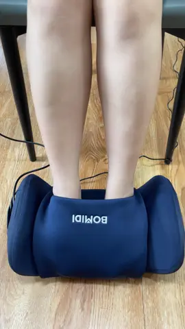 Quà tặng ý nghĩa cho những người yêu thương, rất thích hợp với người bị lạnh chân #maymassagecamtay #nhungungdung #vtt #congnghe #xuhuong 