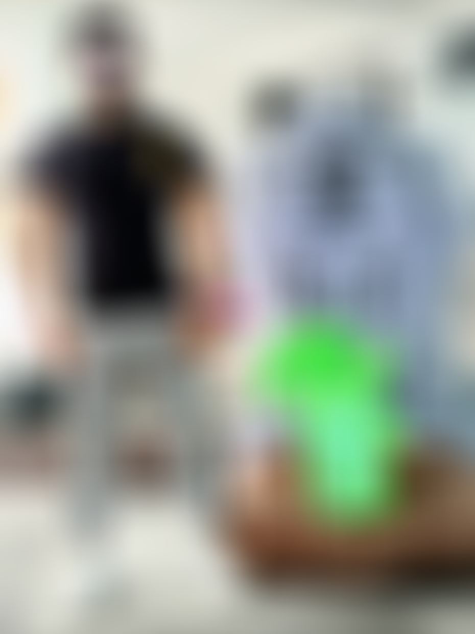 ¡Ya están abiertas las votaciones! 🗳️🔥 🎃 Este es uno de los increíbles disfraces que participaron en nuestro concurso 🎭🎃📸   Ríete, sorpréndete y elige tu favorito en TikTok e Instagram 🫅👸✨️ 📢 Recuerda: el viernes 7 revelaremos a los 3 ganadores y cuándo podrán recoger sus premios mágicos 🎁✨️   ¡Corre a votar y apoya a tu favorito! ✅️👈🔱🎉 GladiadorGYM🔱✨👈 #ConcursoDeDisfraces #fyp #HalloweenFitness #VotaTuFavorito #EnergíaTotal 