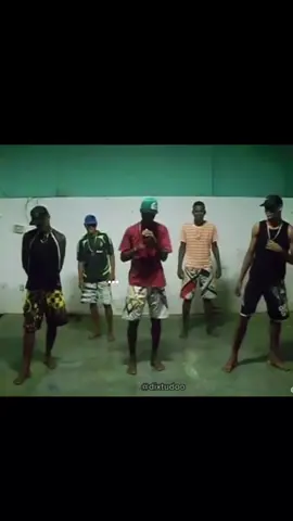 👯👯 . . . . . . . . . #dance #musica #shit #fypシ゚viral #shitpostmeme 
