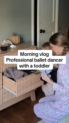 It’s always so hard when your kids don’t feel well 😭🤧 #balletdancer #toddlermom #morningvlog #girlmom #workingmom 