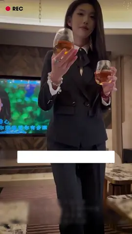 Thật tối đi ăn với Sếp, còn hơn sáng ăn sáng cùng sếp. #bookskill 